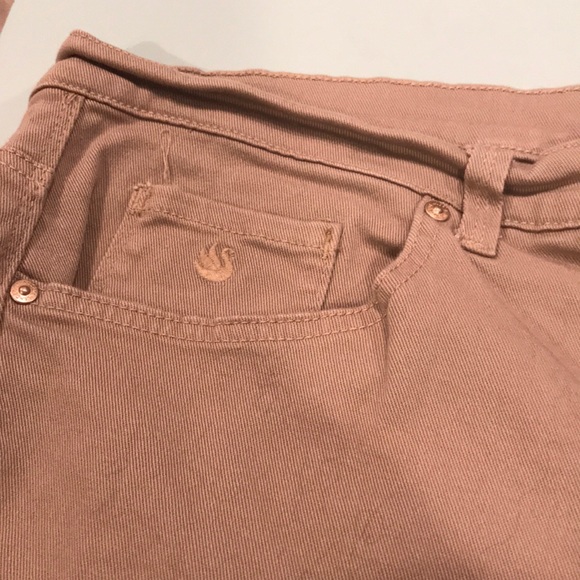 Gloria Vanderbilt Jeans - Picture 5 of 8